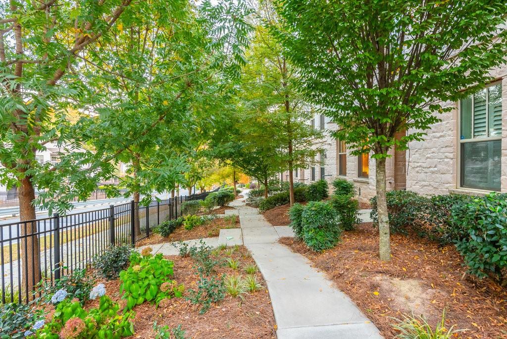243 Franklin Road, Sandy Springs, Georgia 30342, 3 Bedrooms Bedrooms, ,3 BathroomsBathrooms,Residential,Sold,243 Franklin Road,7298645