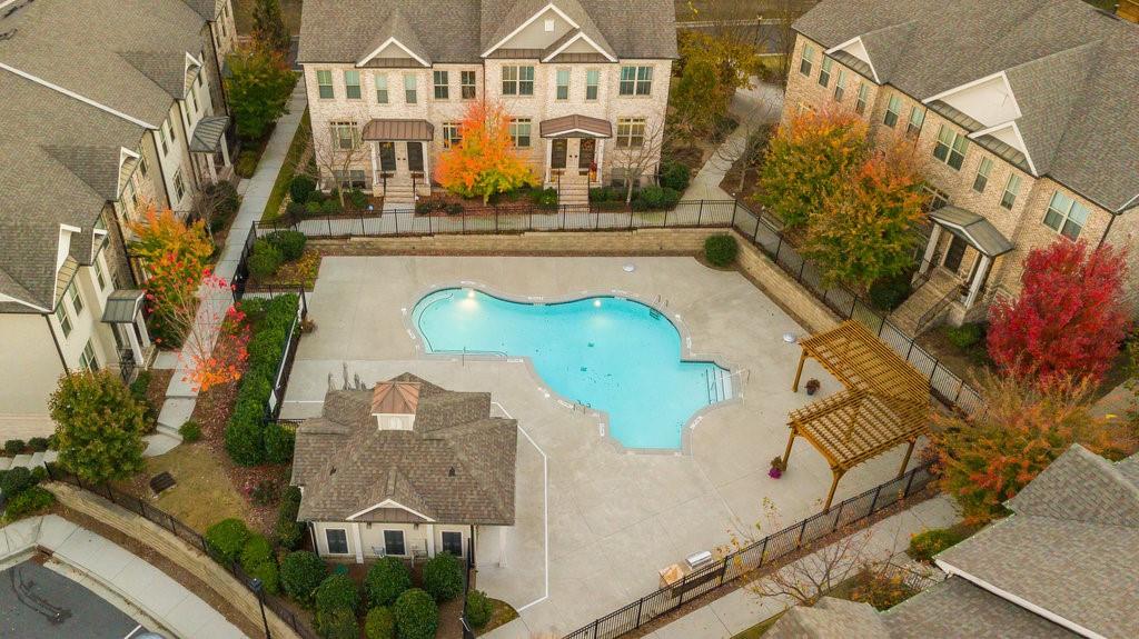 243 Franklin Road, Sandy Springs, Georgia 30342, 3 Bedrooms Bedrooms, ,3 BathroomsBathrooms,Residential,Sold,243 Franklin Road,7298645