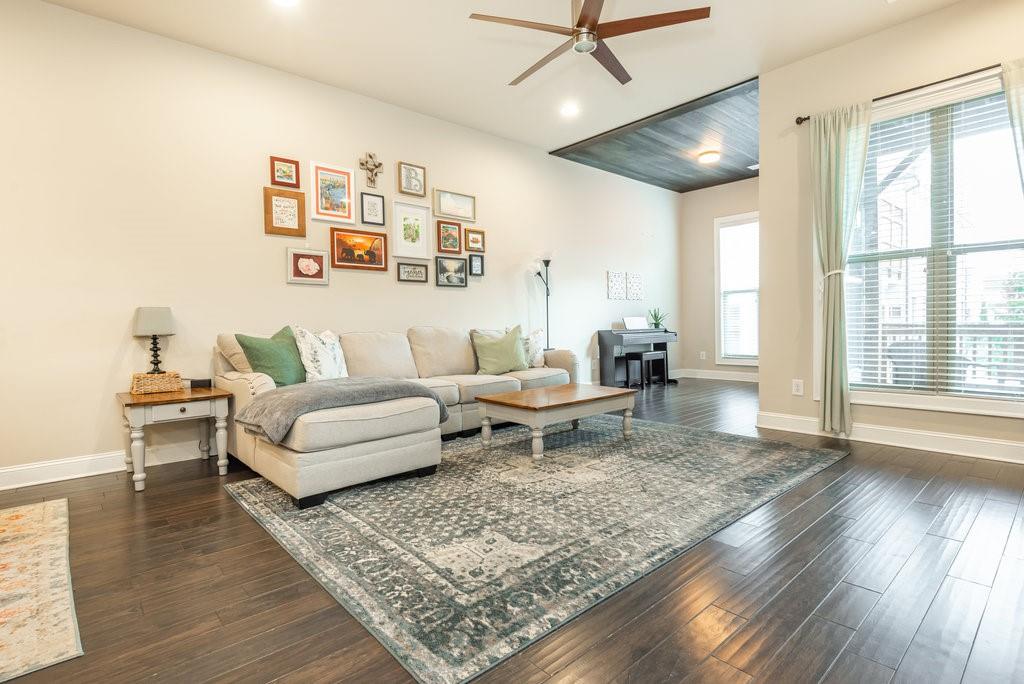 243 Franklin Road, Sandy Springs, Georgia 30342, 3 Bedrooms Bedrooms, ,3 BathroomsBathrooms,Residential,Sold,243 Franklin Road,7298645