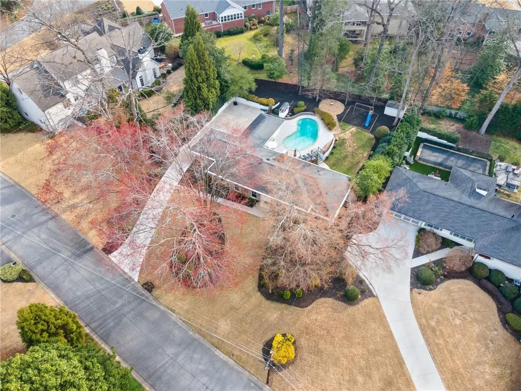 Drone / aerial view