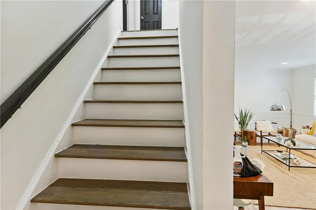 6900 Roswell Road Unit O8, Atlanta, Georgia 30328, 3 Bedrooms Bedrooms, ,2 BathroomsBathrooms,Residential,Sold,6900 Roswell Road Unit O8,7028604