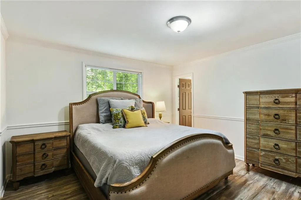 6900 Roswell Road Unit O8, Atlanta, Georgia 30328, 3 Bedrooms Bedrooms, ,2 BathroomsBathrooms,Residential,Sold,6900 Roswell Road Unit O8,7028604