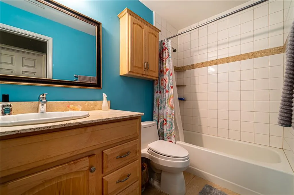 401 Barrington Hills Drive, Atlanta, Georgia 30350, 2 Bedrooms Bedrooms, ,2 BathroomsBathrooms,Residential,Sold,401 Barrington Hills Drive,6902973
