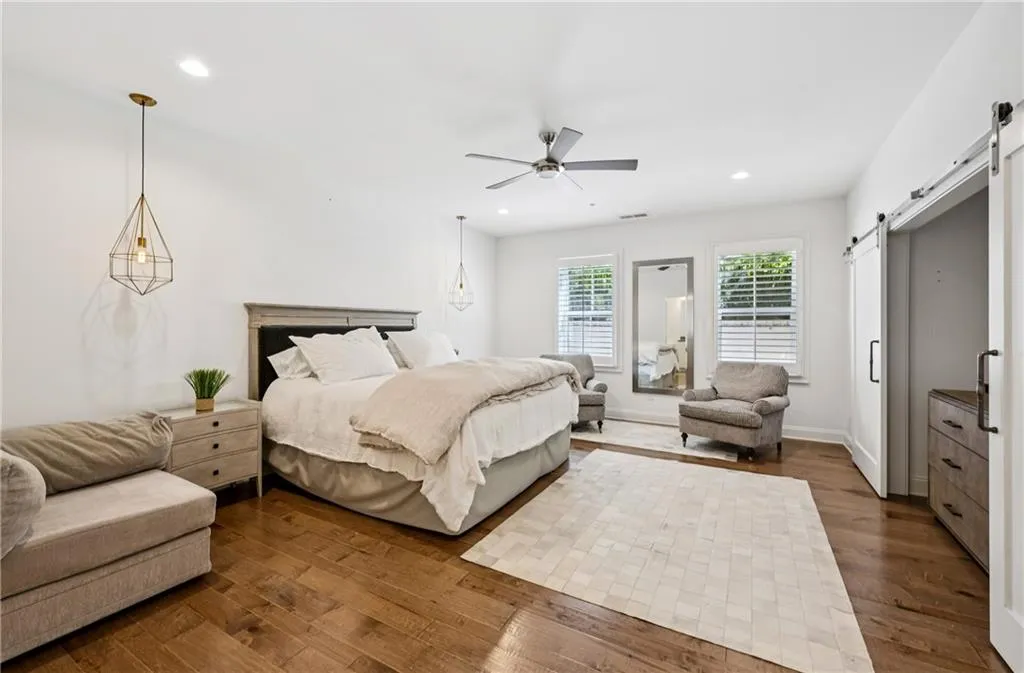 4514 Collins Avenue, Atlanta, Georgia 30342, 4 Bedrooms Bedrooms, ,4 BathroomsBathrooms,Residential,For Sale,4514 Collins Avenue,7647888