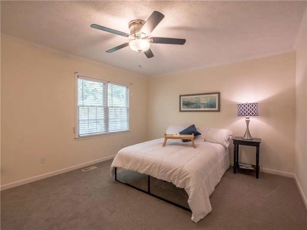 7924 Briar Villa Place, Atlanta, Georgia 30350, 3 Bedrooms Bedrooms, ,2 BathroomsBathrooms,Residential,Sold,7924 Briar Villa Place,5902001