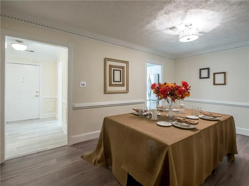 7924 Briar Villa Place, Atlanta, Georgia 30350, 3 Bedrooms Bedrooms, ,2 BathroomsBathrooms,Residential,Sold,7924 Briar Villa Place,5902001