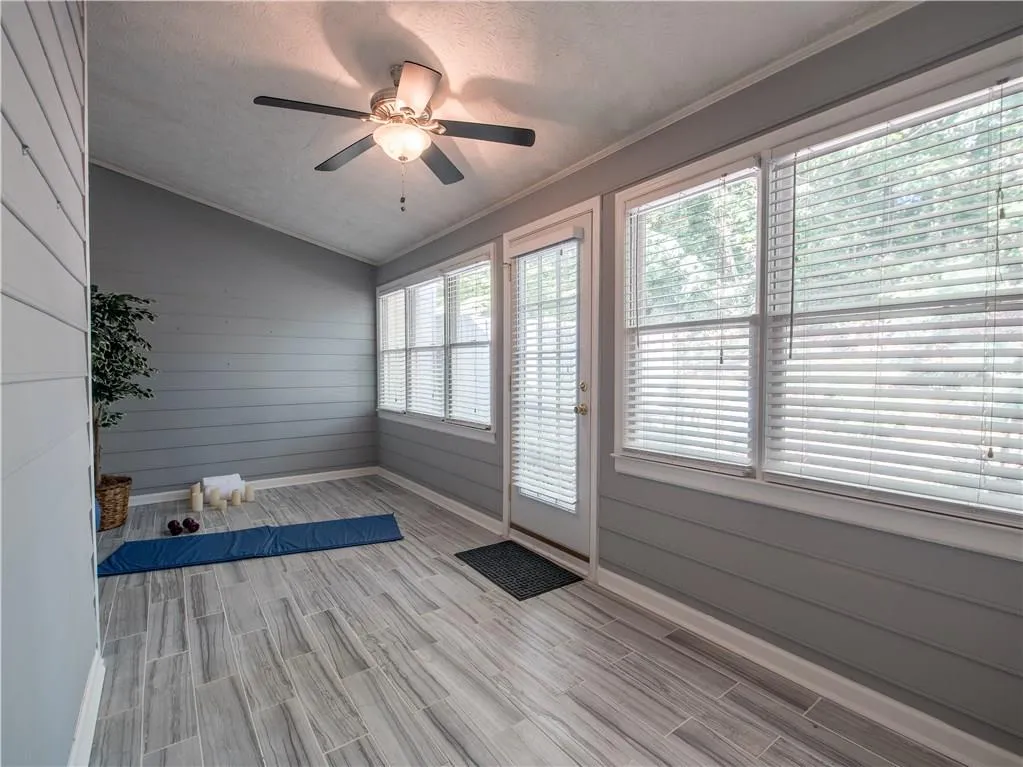 7924 Briar Villa Place, Atlanta, Georgia 30350, 3 Bedrooms Bedrooms, ,2 BathroomsBathrooms,Residential,Sold,7924 Briar Villa Place,5902001