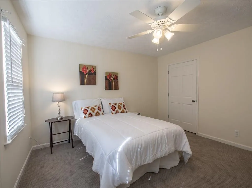 7924 Briar Villa Place, Atlanta, Georgia 30350, 3 Bedrooms Bedrooms, ,2 BathroomsBathrooms,Residential,Sold,7924 Briar Villa Place,5902001