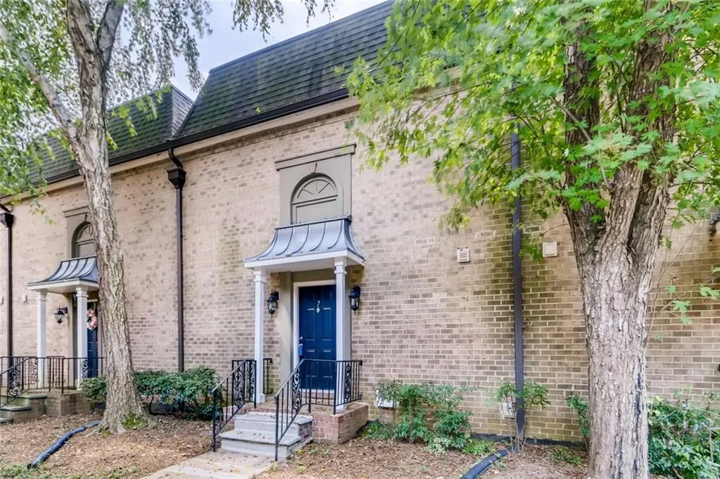 6980 Roswell Road Unit E7, Sandy Springs, Georgia 30328, 2 Bedrooms Bedrooms, ,2 BathroomsBathrooms,Residential,Sold,6980 Roswell Road Unit E7,6927973
