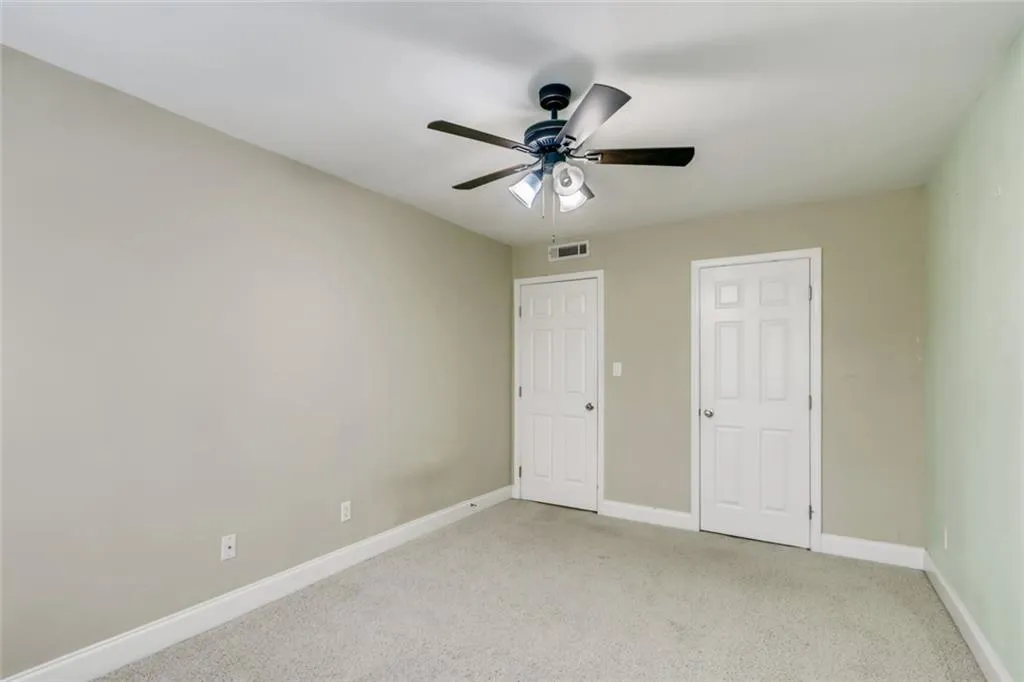 6980 Roswell Road Unit E7, Sandy Springs, Georgia 30328, 2 Bedrooms Bedrooms, ,2 BathroomsBathrooms,Residential,Sold,6980 Roswell Road Unit E7,6927973