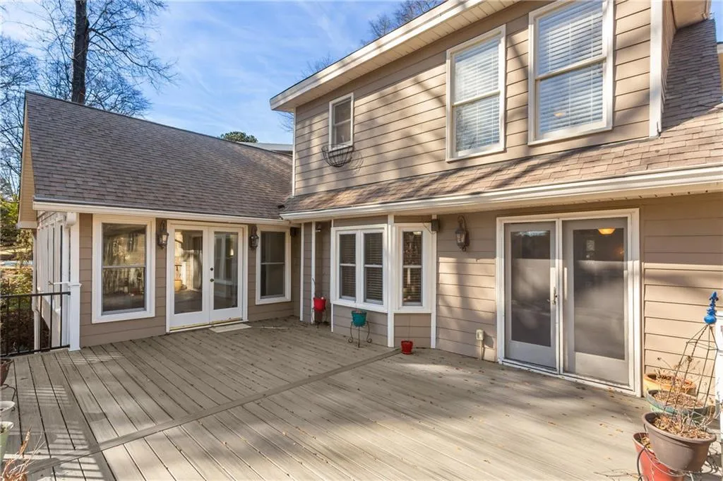 5065 Nesbit Ferry Lane, Sandy Springs, Georgia 30350, 4 Bedrooms Bedrooms, ,4 BathroomsBathrooms,Residential,Sold,5065 Nesbit Ferry Lane,7165527 5065 Nesbit Ferry Lane, Sandy Springs, Georgia 30350, 4 Bedrooms Bedrooms, ,4 BathroomsBathrooms,Residential,Sold,5065 Nesbit Ferry Lane,7165527