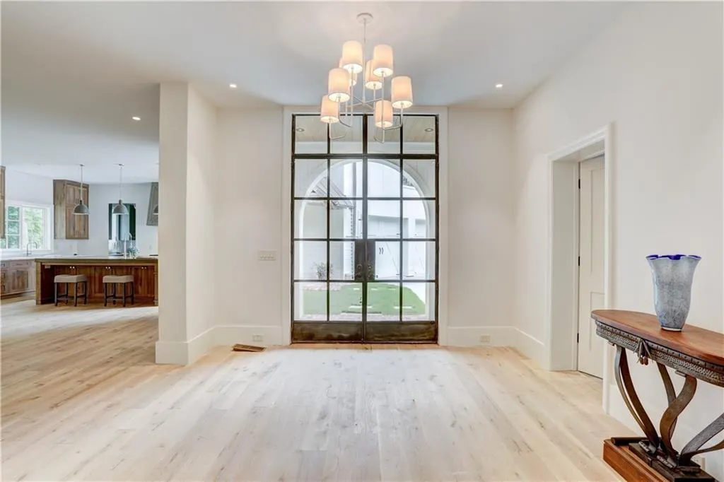 5001 Rebel Trail, Atlanta, Georgia 30327, 5 Bedrooms Bedrooms, ,5 BathroomsBathrooms,Residential,Sold,5001 Rebel Trail,6618575