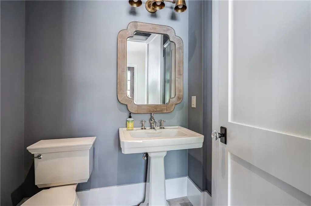 5001 Rebel Trail, Atlanta, Georgia 30327, 5 Bedrooms Bedrooms, ,5 BathroomsBathrooms,Residential,Sold,5001 Rebel Trail,6618575