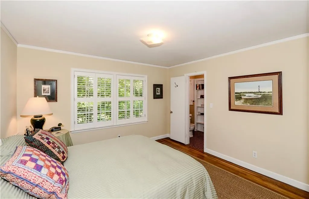 4736 Lake Forrest Drive, Sandy Springs, Georgia 30342, 3 Bedrooms Bedrooms, ,3 BathroomsBathrooms,Residential,Sold,4736 Lake Forrest Drive,5912066