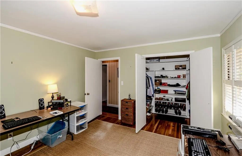 4736 Lake Forrest Drive, Sandy Springs, Georgia 30342, 3 Bedrooms Bedrooms, ,3 BathroomsBathrooms,Residential,Sold,4736 Lake Forrest Drive,5912066