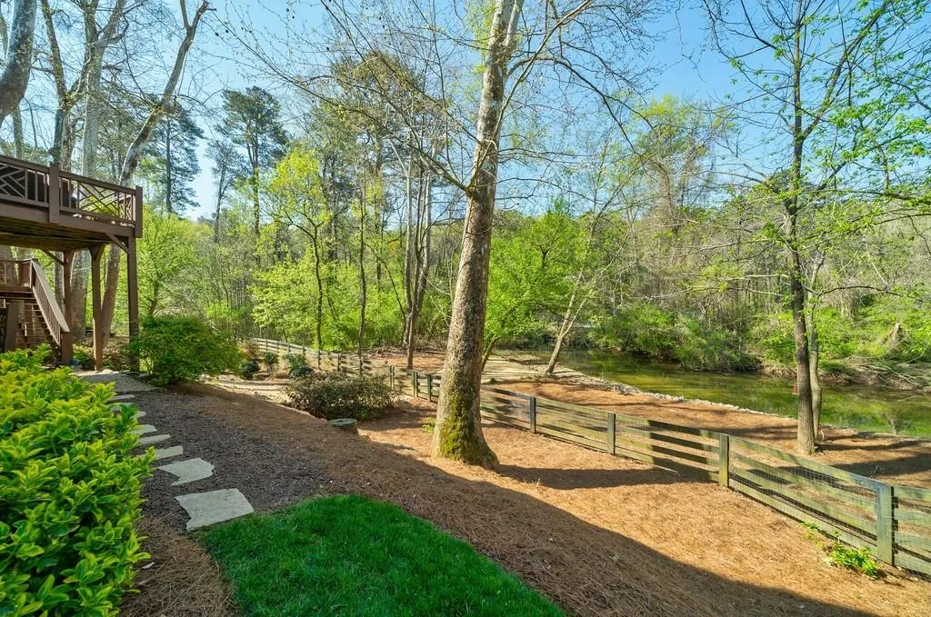 225 River North Court, Sandy Springs, Georgia 30328, 7 Bedrooms Bedrooms, ,5 BathroomsBathrooms,Residential,Sold,225 River North Court,6865722