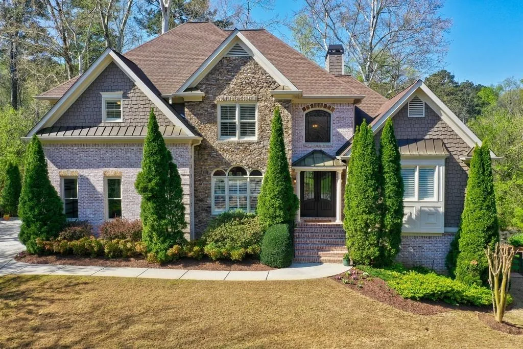 225 River North Court, Sandy Springs, Georgia 30328, 7 Bedrooms Bedrooms, ,5 BathroomsBathrooms,Residential,Sold,225 River North Court,6865722