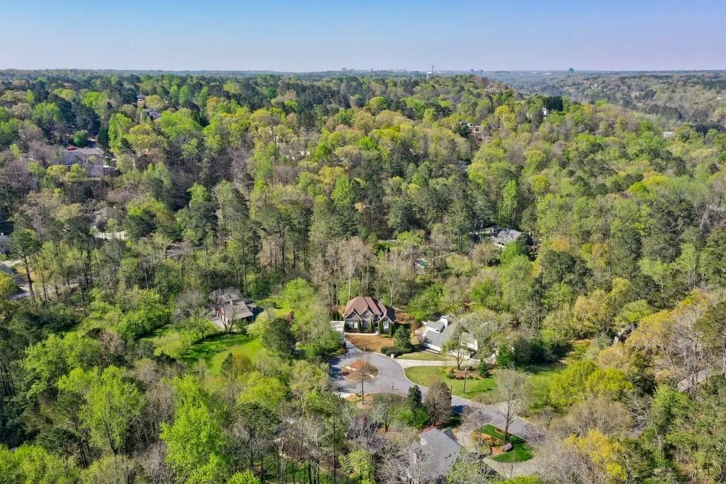 225 River North Court, Sandy Springs, Georgia 30328, 7 Bedrooms Bedrooms, ,5 BathroomsBathrooms,Residential,Sold,225 River North Court,6865722