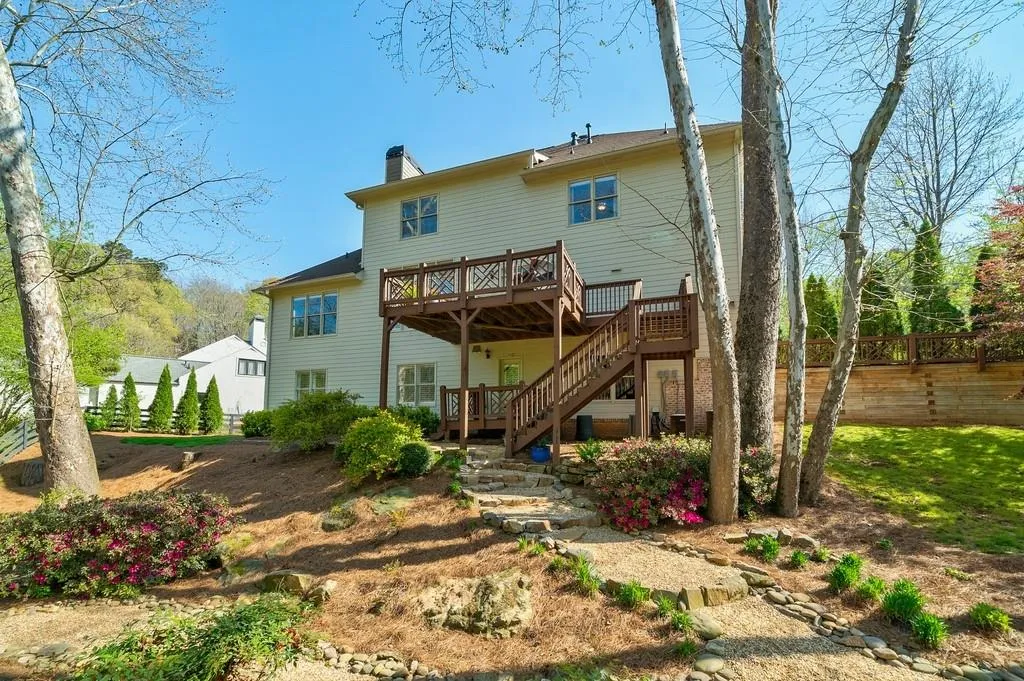 225 River North Court, Sandy Springs, Georgia 30328, 7 Bedrooms Bedrooms, ,5 BathroomsBathrooms,Residential,Sold,225 River North Court,6865722