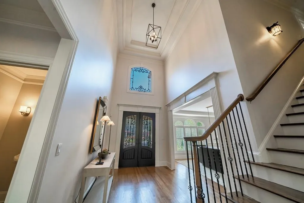 225 River North Court, Sandy Springs, Georgia 30328, 7 Bedrooms Bedrooms, ,5 BathroomsBathrooms,Residential,Sold,225 River North Court,6865722