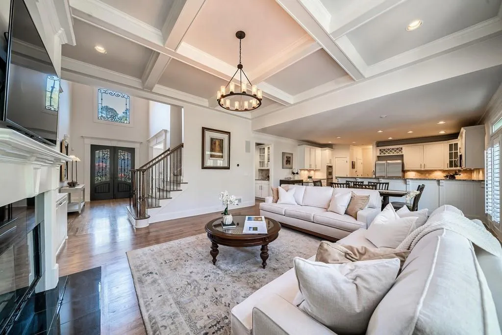 225 River North Court, Sandy Springs, Georgia 30328, 7 Bedrooms Bedrooms, ,5 BathroomsBathrooms,Residential,Sold,225 River North Court,6865722