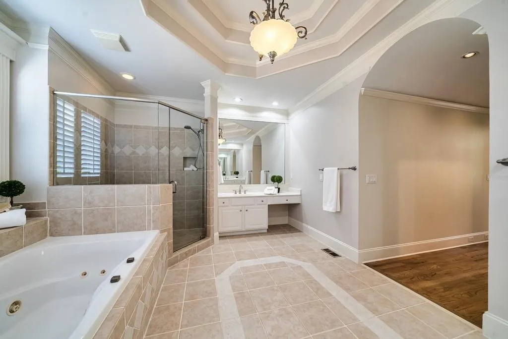 225 River North Court, Sandy Springs, Georgia 30328, 7 Bedrooms Bedrooms, ,5 BathroomsBathrooms,Residential,Sold,225 River North Court,6865722