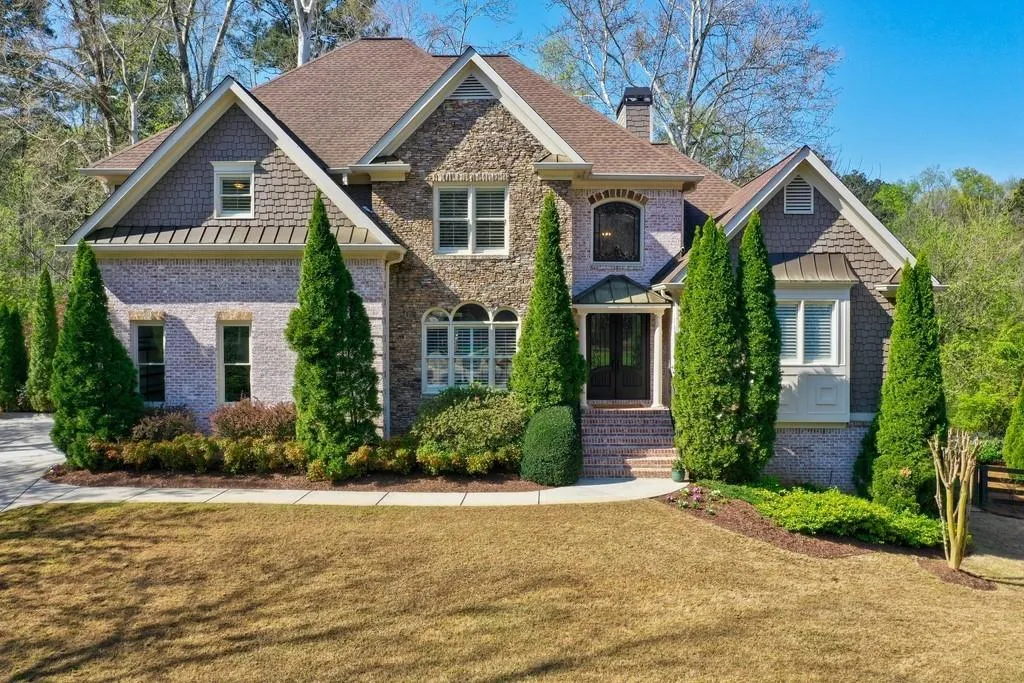 225 River North Court, Sandy Springs, Georgia 30328, 7 Bedrooms Bedrooms, ,5 BathroomsBathrooms,Residential,Sold,225 River North Court,6865722