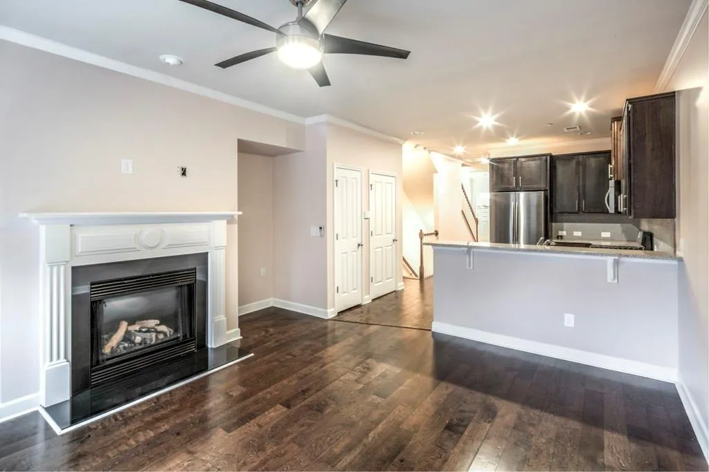 7295 Highland Bluff, Atlanta, Georgia 30328, 3 Bedrooms Bedrooms, ,3 BathroomsBathrooms,Residential,Sold,7295 Highland Bluff,5955181
