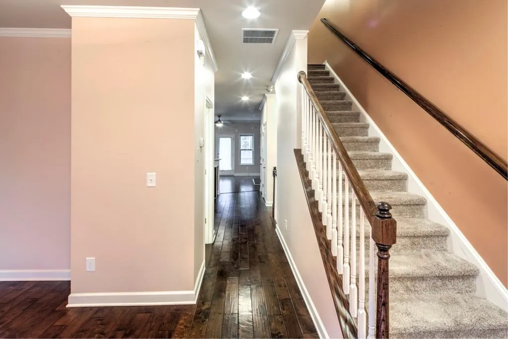 7295 Highland Bluff, Atlanta, Georgia 30328, 3 Bedrooms Bedrooms, ,3 BathroomsBathrooms,Residential,Sold,7295 Highland Bluff,5955181