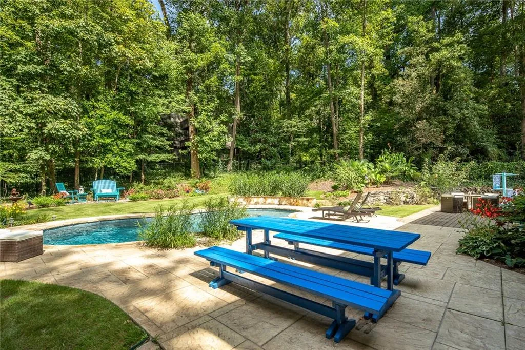 515 N Harbor Drive, Sandy Springs, Georgia 30328, 5 Bedrooms Bedrooms, ,2 BathroomsBathrooms,Residential,Sold,515 N Harbor Drive,6785864