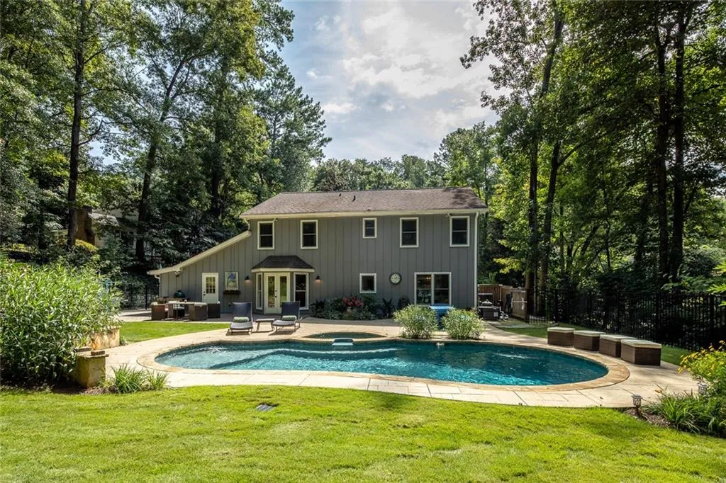 515 N Harbor Drive, Sandy Springs, Georgia 30328, 5 Bedrooms Bedrooms, ,2 BathroomsBathrooms,Residential,Sold,515 N Harbor Drive,6785864