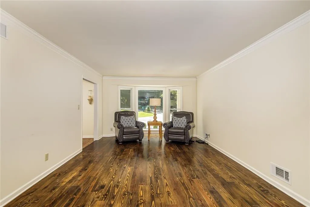 515 N Harbor Drive, Sandy Springs, Georgia 30328, 5 Bedrooms Bedrooms, ,2 BathroomsBathrooms,Residential,Sold,515 N Harbor Drive,6785864