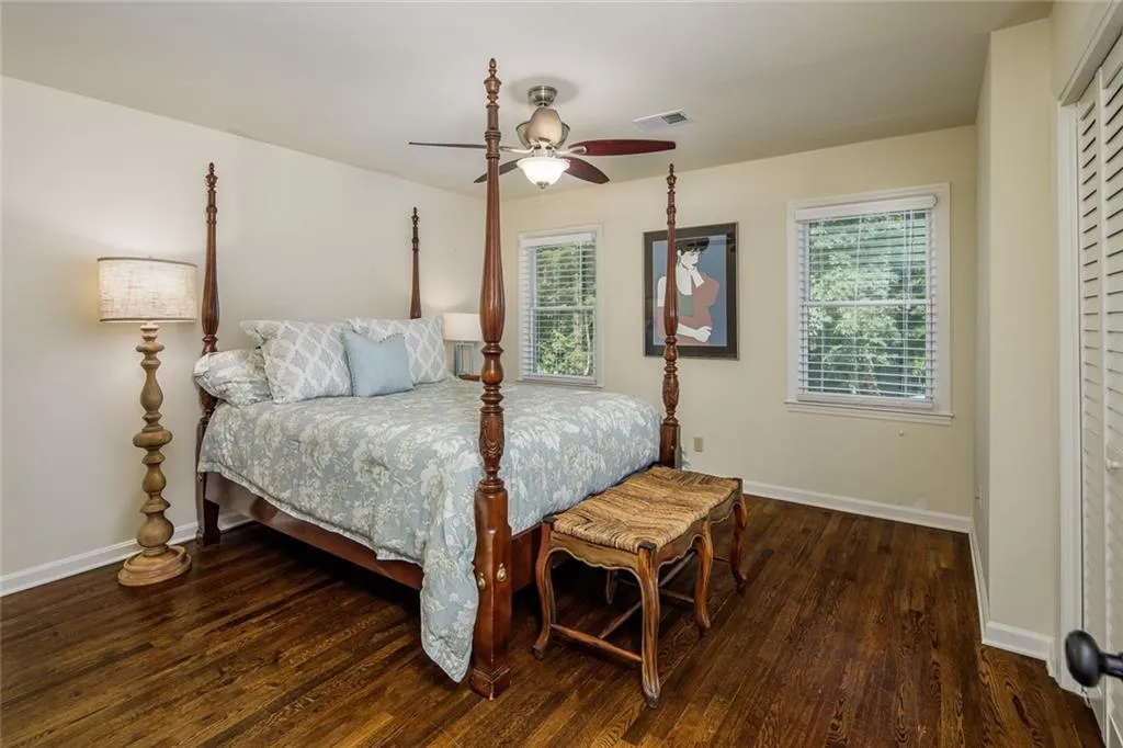 515 N Harbor Drive, Sandy Springs, Georgia 30328, 5 Bedrooms Bedrooms, ,2 BathroomsBathrooms,Residential,Sold,515 N Harbor Drive,6785864