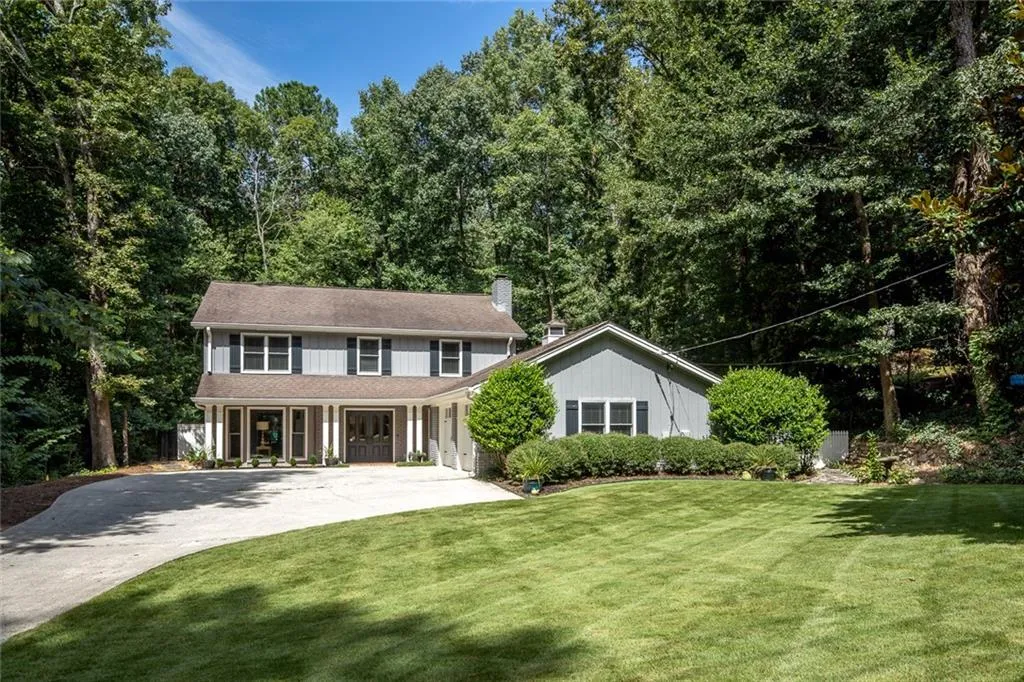 515 N Harbor Drive, Sandy Springs, Georgia 30328, 5 Bedrooms Bedrooms, ,2 BathroomsBathrooms,Residential,Sold,515 N Harbor Drive,6785864