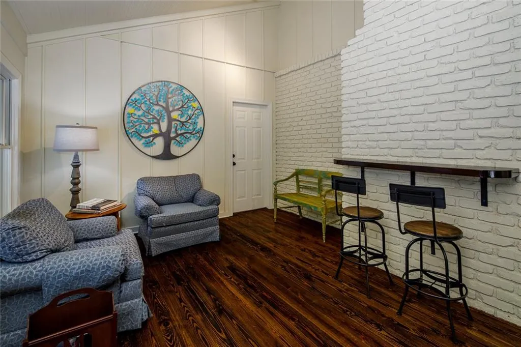 515 N Harbor Drive, Sandy Springs, Georgia 30328, 5 Bedrooms Bedrooms, ,2 BathroomsBathrooms,Residential,Sold,515 N Harbor Drive,6785864