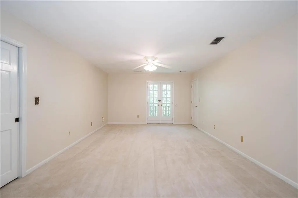 6535 Riverside Drive, Sandy Springs, Georgia 30328, 4 Bedrooms Bedrooms, ,3 BathroomsBathrooms,Residential,Sold,6535 Riverside Drive,7243343