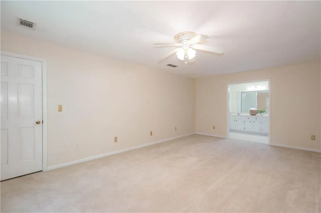 6535 Riverside Drive, Sandy Springs, Georgia 30328, 4 Bedrooms Bedrooms, ,3 BathroomsBathrooms,Residential,Sold,6535 Riverside Drive,7243343