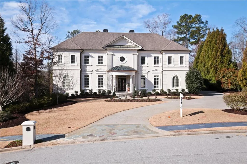 5480 Claire Rose Lane, Sandy Springs, Georgia 30327, 7 Bedrooms Bedrooms, ,7 BathroomsBathrooms,Residential,Sold,5480 Claire Rose Lane,5800808