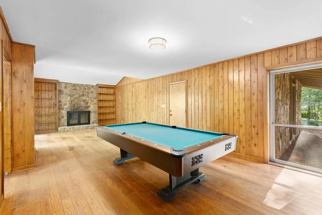 6285 Weatherly Drive Nw, Atlanta, Georgia 30328, 4 Bedrooms Bedrooms, ,2 BathroomsBathrooms,Residential,Sold,6285 Weatherly Drive Nw,6760729