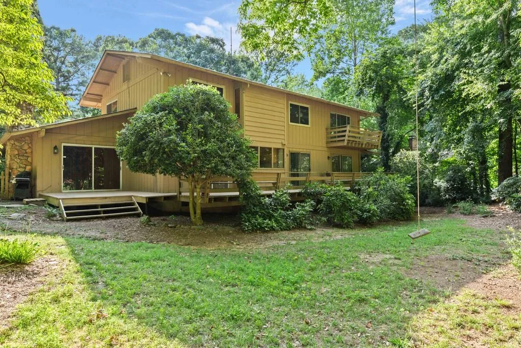 6285 Weatherly Drive Nw, Atlanta, Georgia 30328, 4 Bedrooms Bedrooms, ,2 BathroomsBathrooms,Residential,Sold,6285 Weatherly Drive Nw,6760729