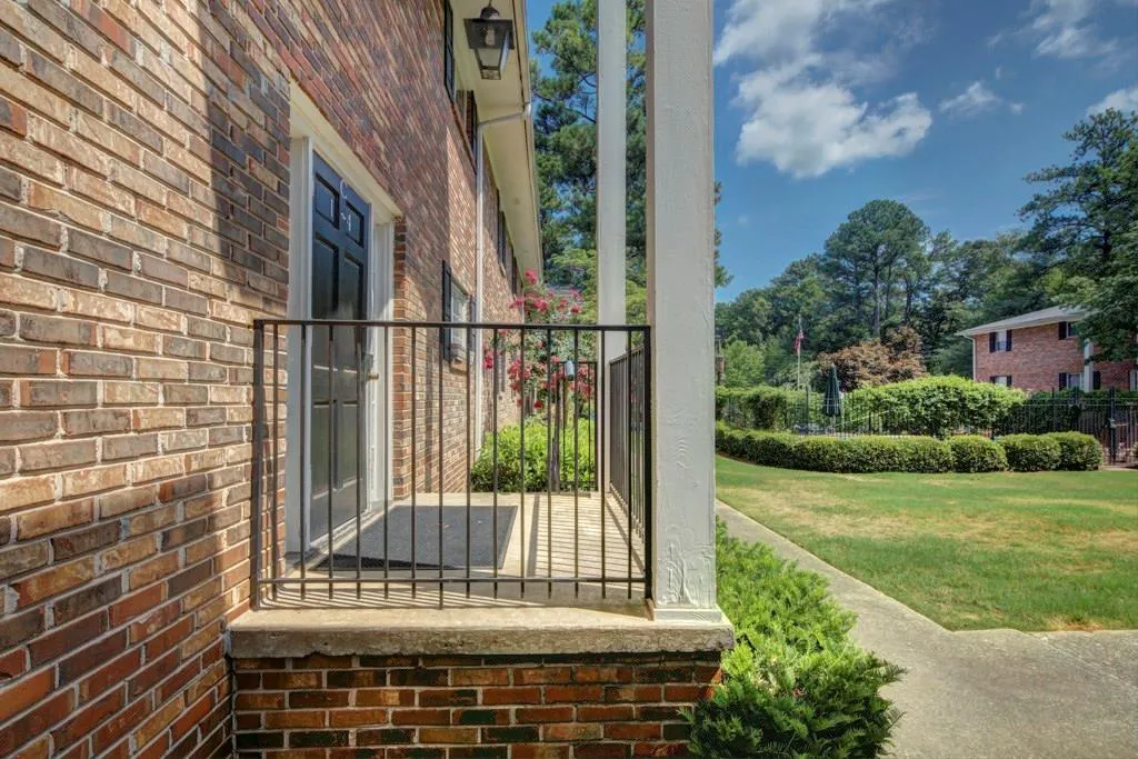 315 Hilderbrand Drive Unit C-4, Atlanta, Georgia 30328, 2 Bedrooms Bedrooms, ,1 BathroomBathrooms,Residential,Sold,315 Hilderbrand Drive Unit C-4,5718280