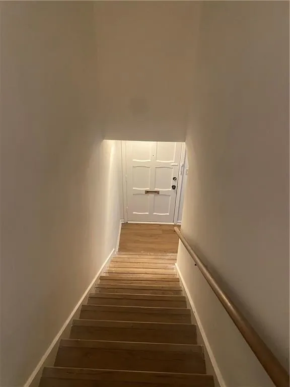 6807 Park Avenue, Atlanta, Georgia 30342, 3 Bedrooms Bedrooms, ,3 BathroomsBathrooms,Residential,Sold,6807 Park Avenue,7213660