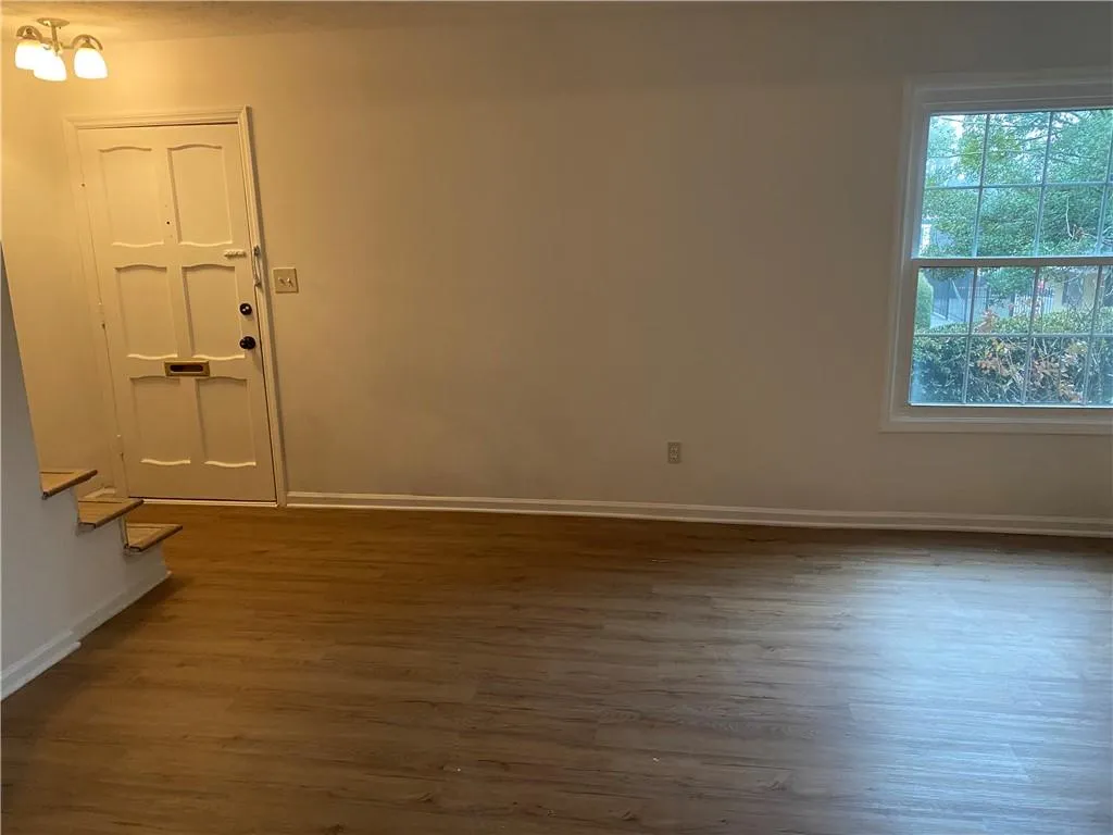 6807 Park Avenue, Atlanta, Georgia 30342, 3 Bedrooms Bedrooms, ,3 BathroomsBathrooms,Residential,Sold,6807 Park Avenue,7213660