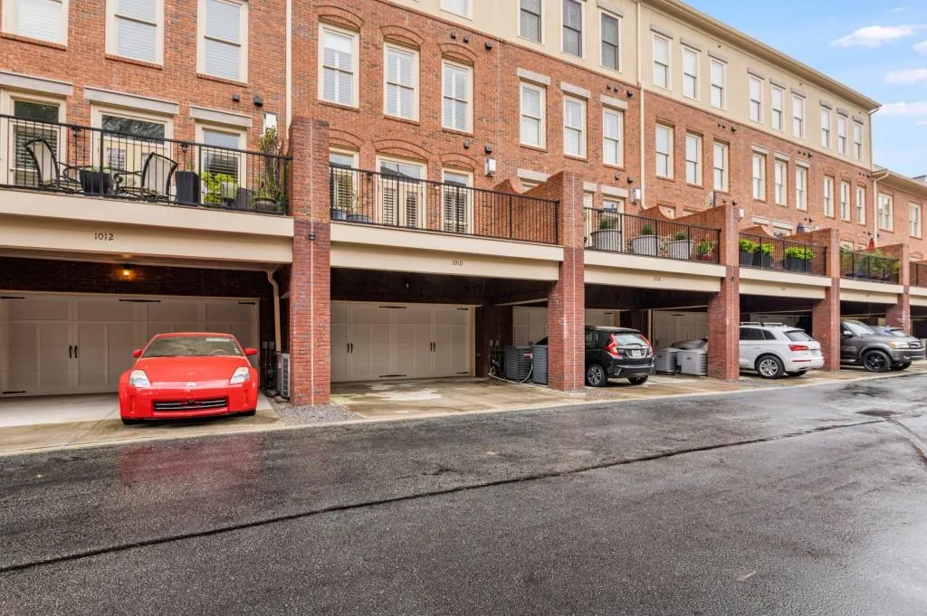 1010 River Vista Drive, Atlanta, Georgia 30339, 4 Bedrooms Bedrooms, ,4 BathroomsBathrooms,Residential,Sold,1010 River Vista Drive,7359678