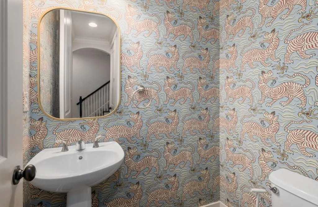 1010 River Vista Drive, Atlanta, Georgia 30339, 4 Bedrooms Bedrooms, ,4 BathroomsBathrooms,Residential,Sold,1010 River Vista Drive,7359678