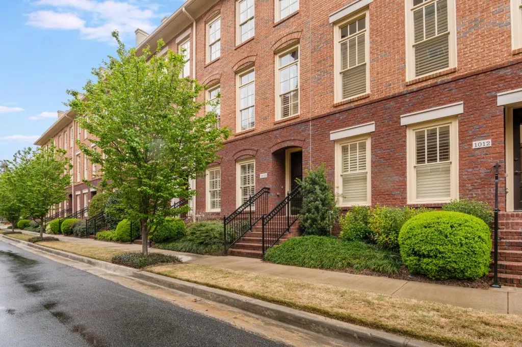 1010 River Vista Drive, Atlanta, Georgia 30339, 4 Bedrooms Bedrooms, ,4 BathroomsBathrooms,Residential,Sold,1010 River Vista Drive,7359678