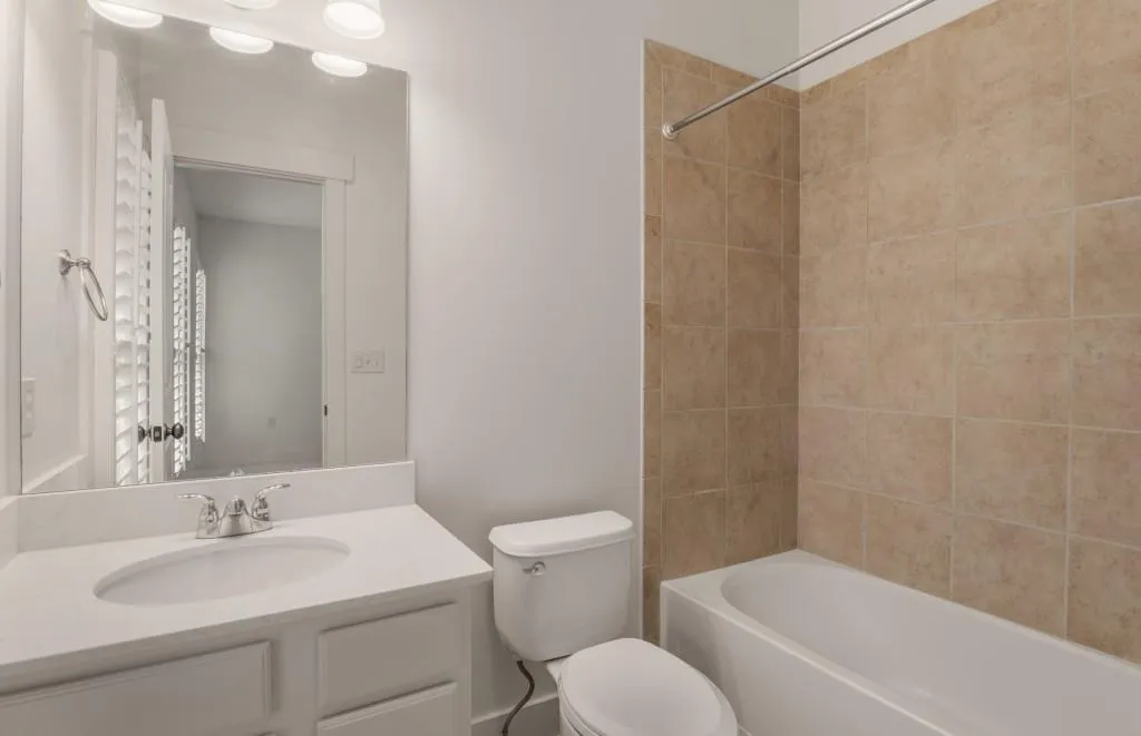 1010 River Vista Drive, Atlanta, Georgia 30339, 4 Bedrooms Bedrooms, ,4 BathroomsBathrooms,Residential,Sold,1010 River Vista Drive,7359678