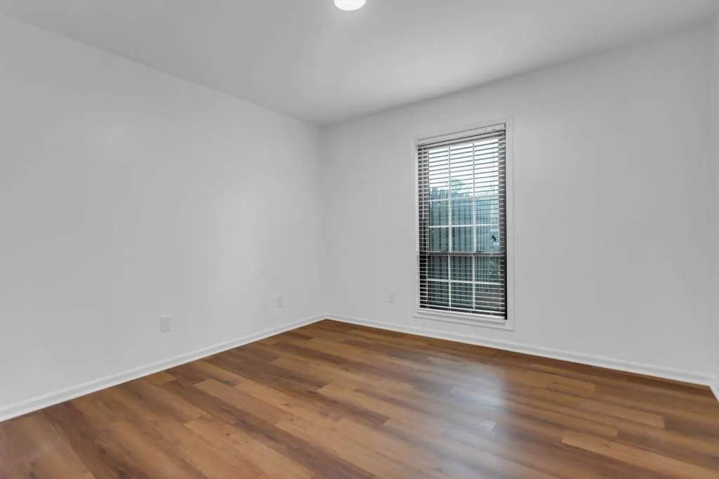 6851 Roswell Road Unit A-17, Sandy Springs, Georgia 30328, 2 Bedrooms Bedrooms, ,2 BathroomsBathrooms,Residential,Sold,6851 Roswell Road Unit A-17,7165530