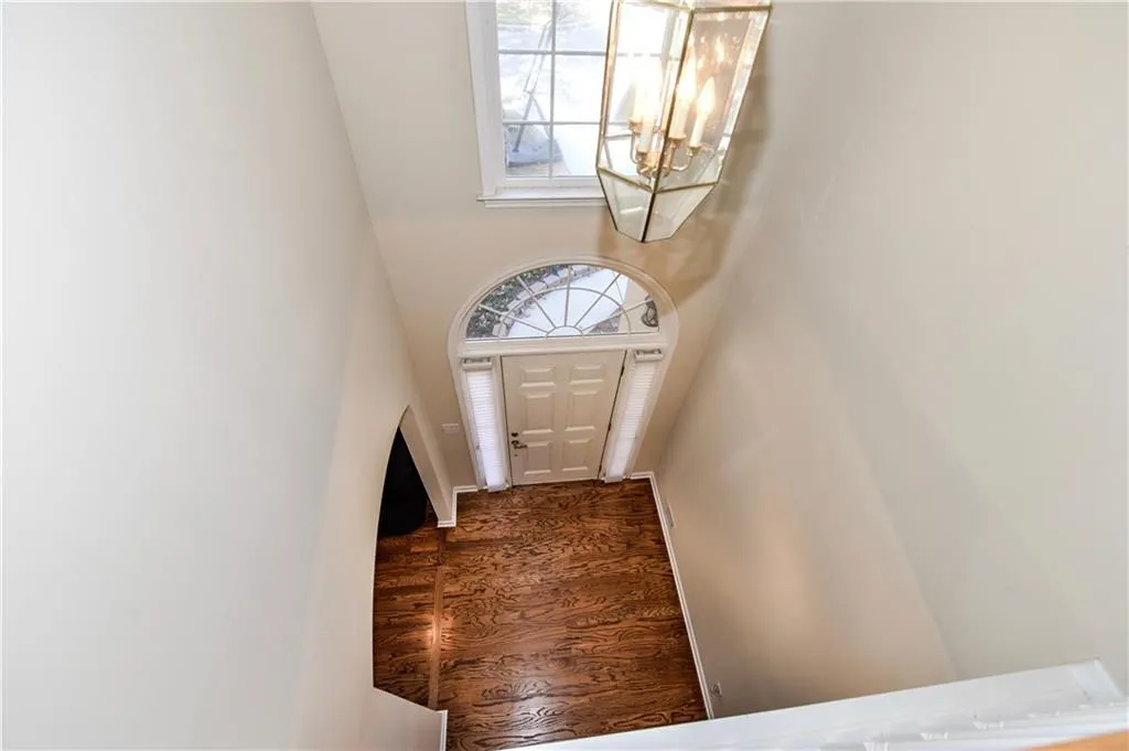 735 Orchard Court, Sandy Springs, Georgia 30328, 3 Bedrooms Bedrooms, ,2 BathroomsBathrooms,Residential,Sold,735 Orchard Court,5774391