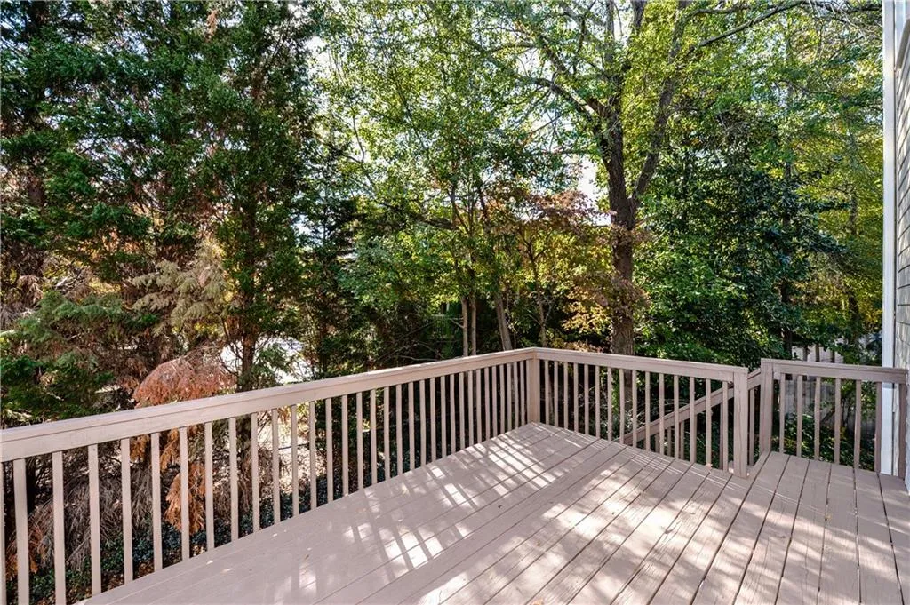 735 Orchard Court, Sandy Springs, Georgia 30328, 3 Bedrooms Bedrooms, ,2 BathroomsBathrooms,Residential,Sold,735 Orchard Court,5774391